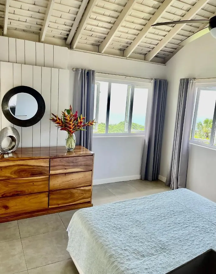Guest house Waterfield Villa